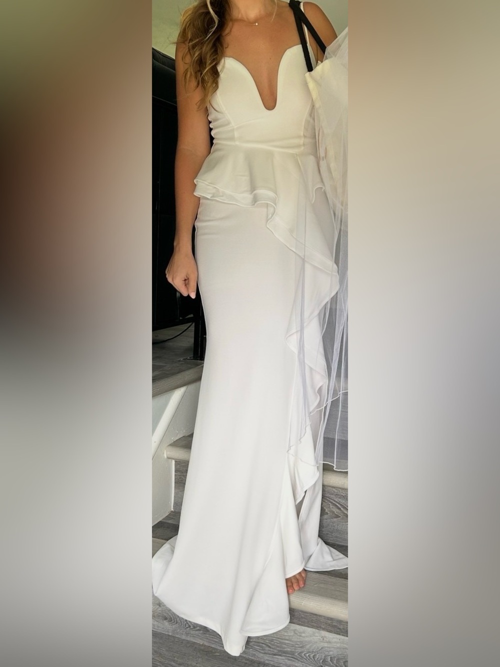 SAYLOR RUFFLE MAXI DRESS: WHITE - Picture 6 of 7